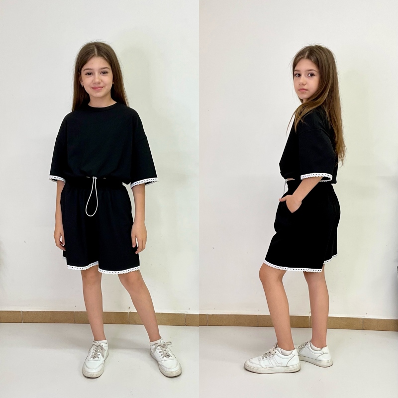 Літній костюм